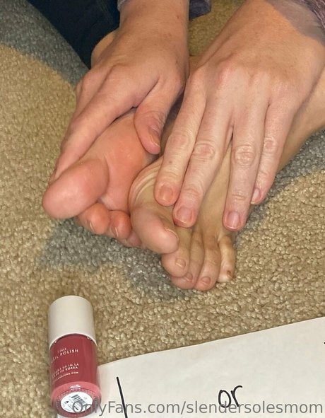 slendersolesmom onlyfans leaks free