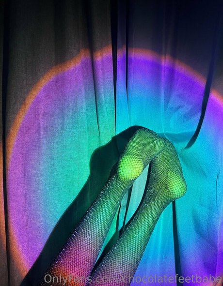 chocolatefeetbabe Profile pic