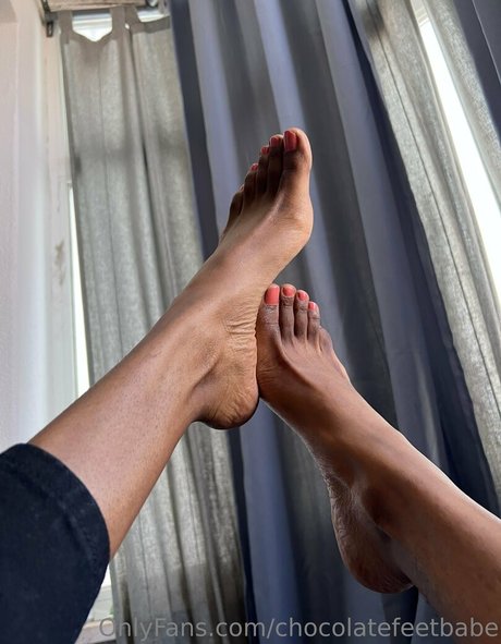 chocolatefeetbabe free only fans