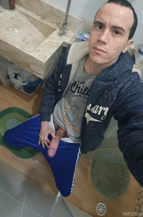 rnt23cm onlyfans sex leaked