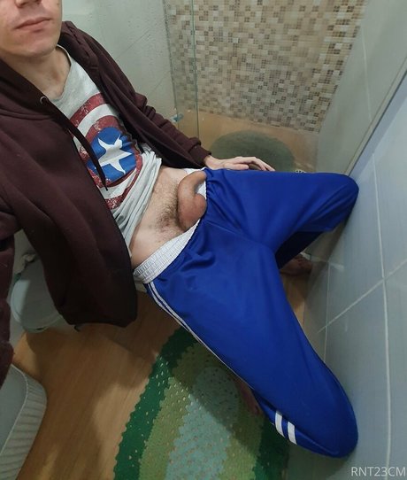 rnt23cm onlyfans leaked nudes