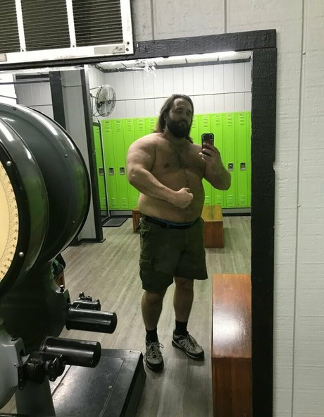 beefyrog onlyfans nude tits