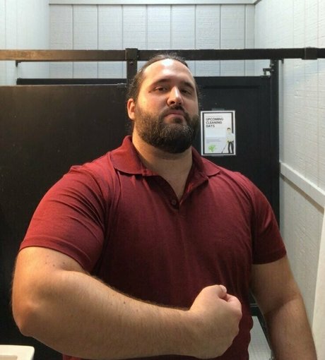 beefyrog onlyfans leaked.