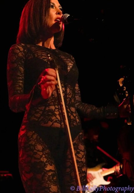 Amanda Shires leaked nude onlyfans