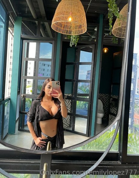 emsexylips onlyfans archives