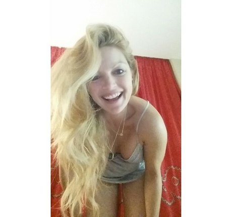 Clare Kramer onlyfans photo