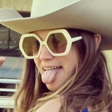 Sierra Ferrell onlyfans leak xxx