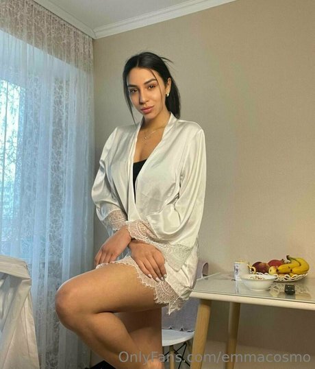 emmacosmo onlyfans fuck