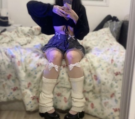 Lara Linx onlyfans public photos