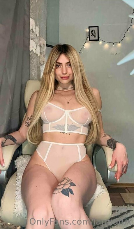 larmanixxde onlyfans naked leak