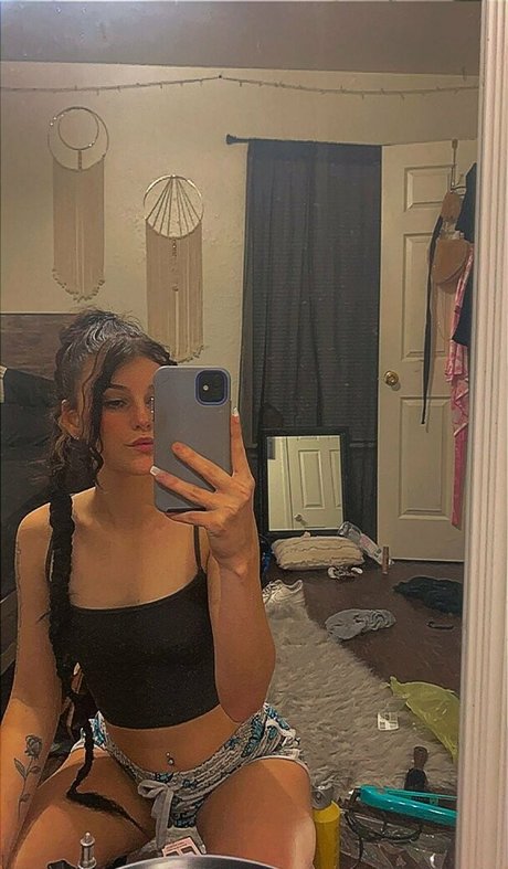 lotti 1400 desnuda onlyfans