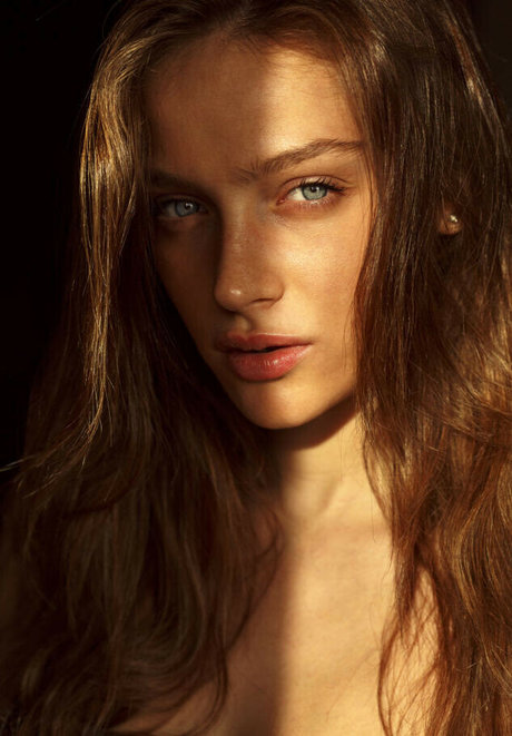 Romi Pavoncello onlyfans free