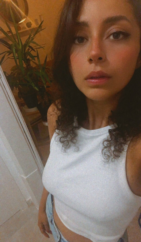 renne miau onlyfans leaked tits