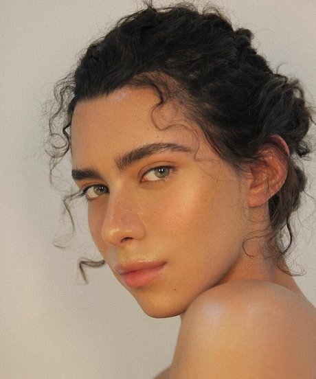 Gabrielle M onlyfans pic