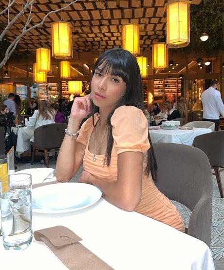 Gabrielle M nude onlyfans