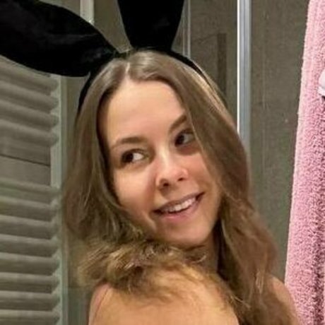 Yourzoey only fans nudes