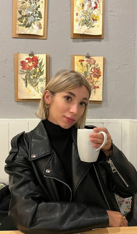 rebecastones onlyfans naked porn