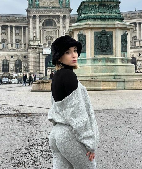 rebecastones onlyfans sex