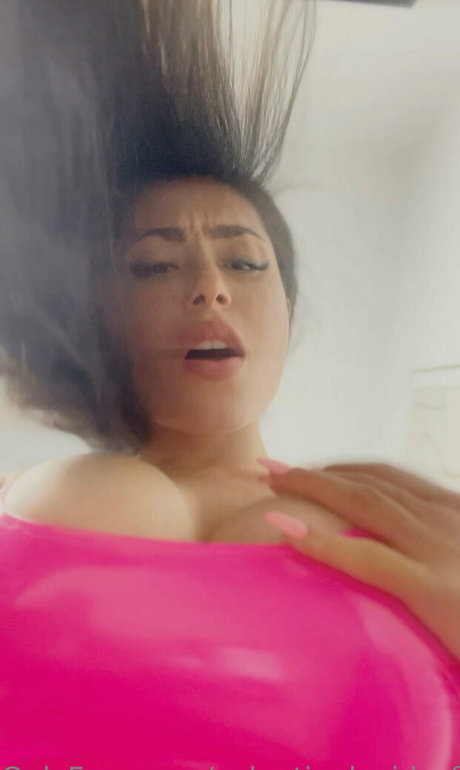 valentinalavida free sexy onlyfans