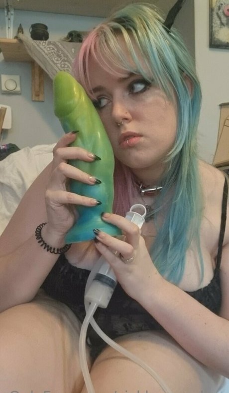 sicklysuccubus leaked only fans