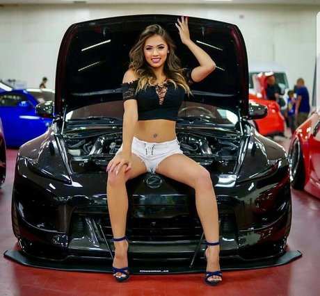 Tiffany Tran only fans leaks