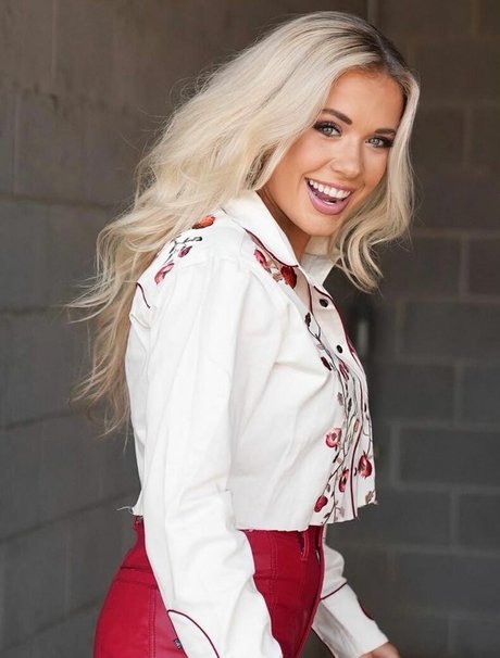 Megan Moroney only fans photos