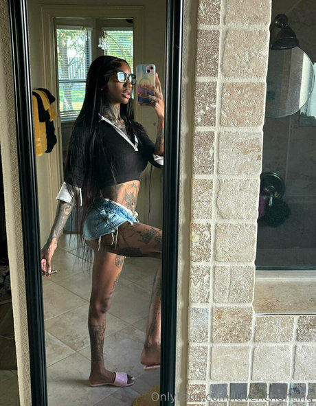 luvenchanting onlyfans porn nude