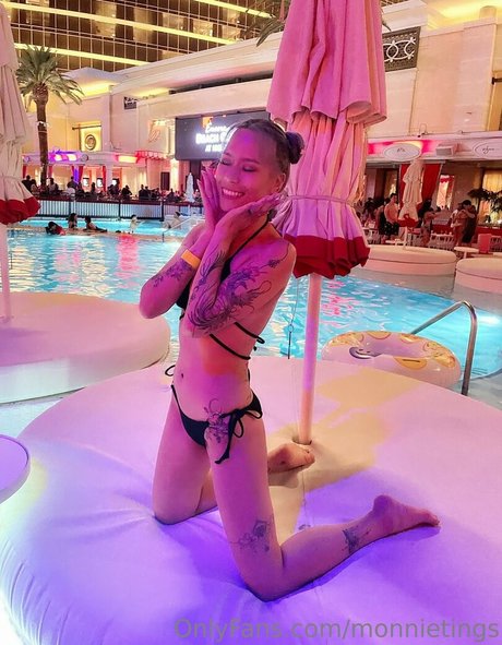 monnietings xxx only fans