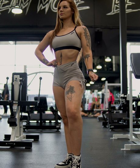 Natasha Gillem nude leaks onlyfans