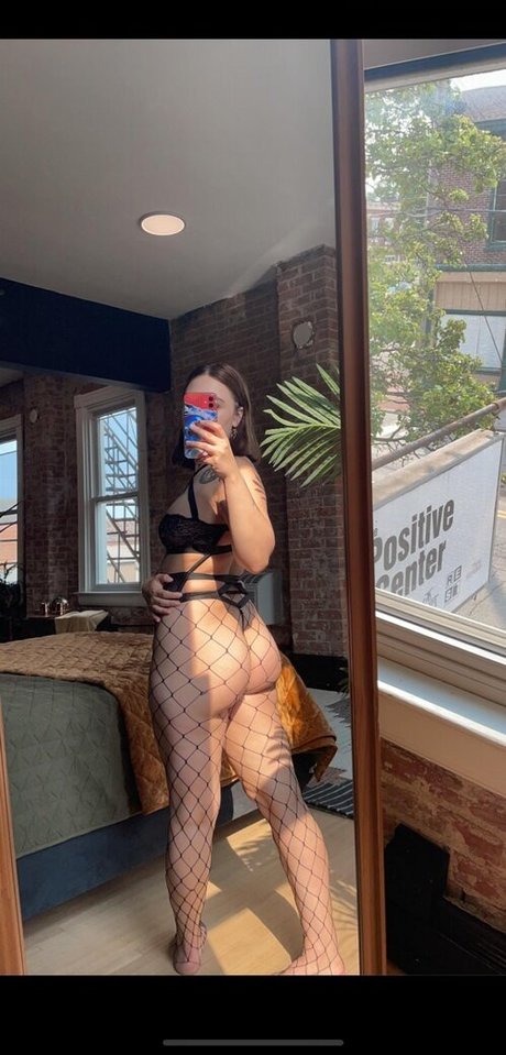 Luciouslexoxo onlyfans tits