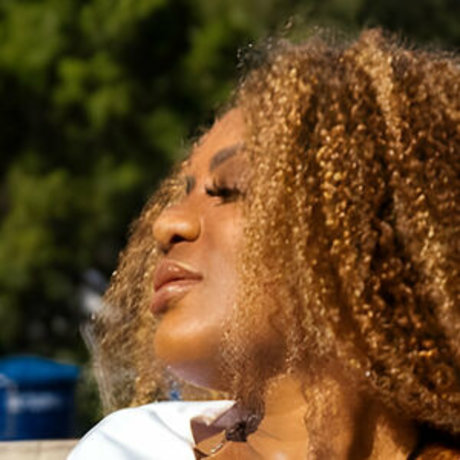 Cariucha onlyfans model