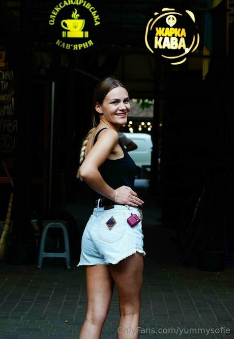 yummysofie onlyfans nude leak