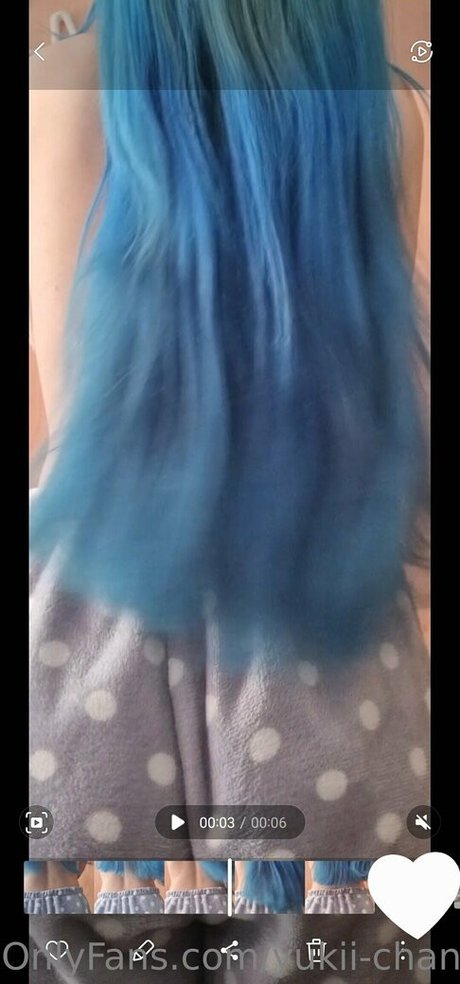 yourbluehairedwaifu onlyfans pics