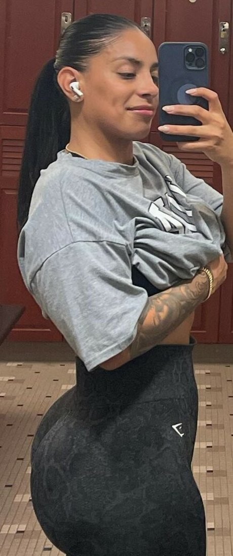 janibel b onlyfans content