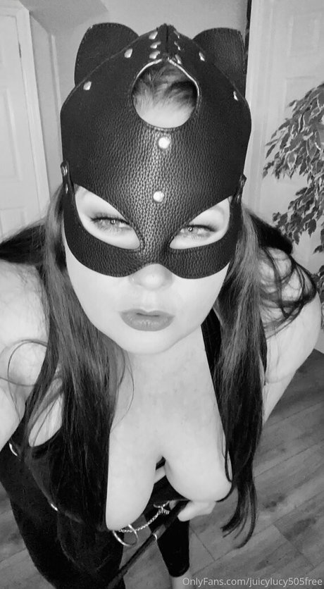 juicylucy505free onlyfans fuck