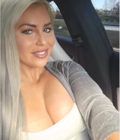Dana Brooke only fans photos