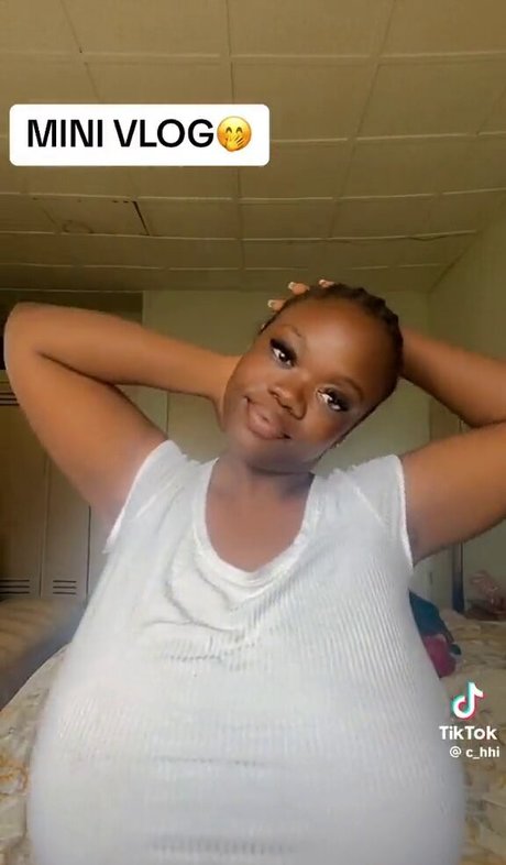 Chanel La Croix onlyfans naked leaked