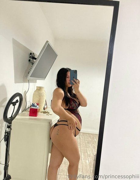 princessophiii leaked onlyfans pics