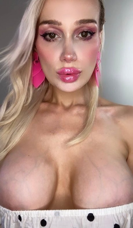 Shera Balboa onlyfans leaks.