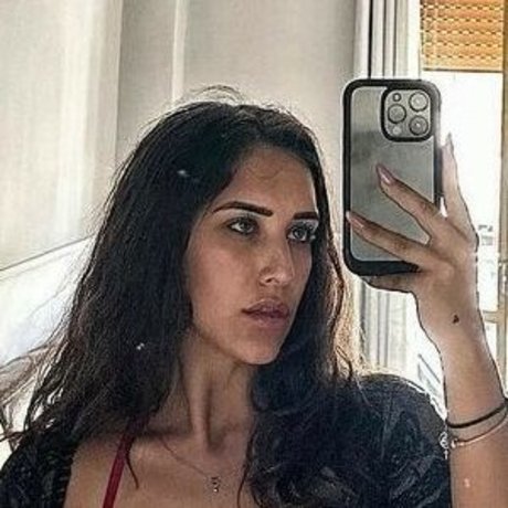 Alessandra Portaluppi only fans pics