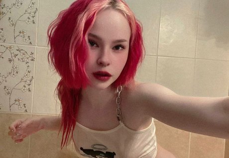 erie dechart onlyfans porn nude