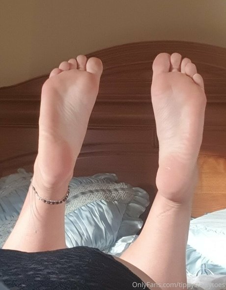 tippystastytoes onlyfans porn leaks