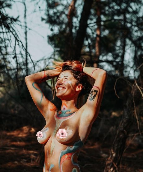 Noa Fisher onlyfans tits