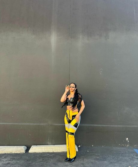 Scarlet May onlyfans porn leak