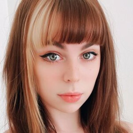 heyashleytea only fans leak nude