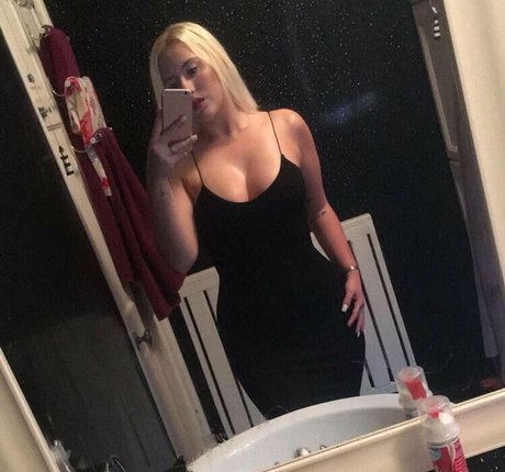 Bethany Koko nude onlyfans pics