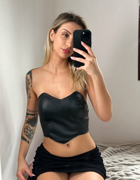 Bruna Busch onlyfans leaked
