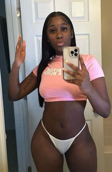 korectiion only fans pics