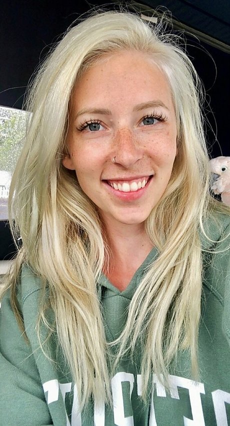 TheRealJennaJay tits onlyfans