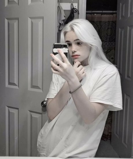 Swoyal onlyfans leaked.